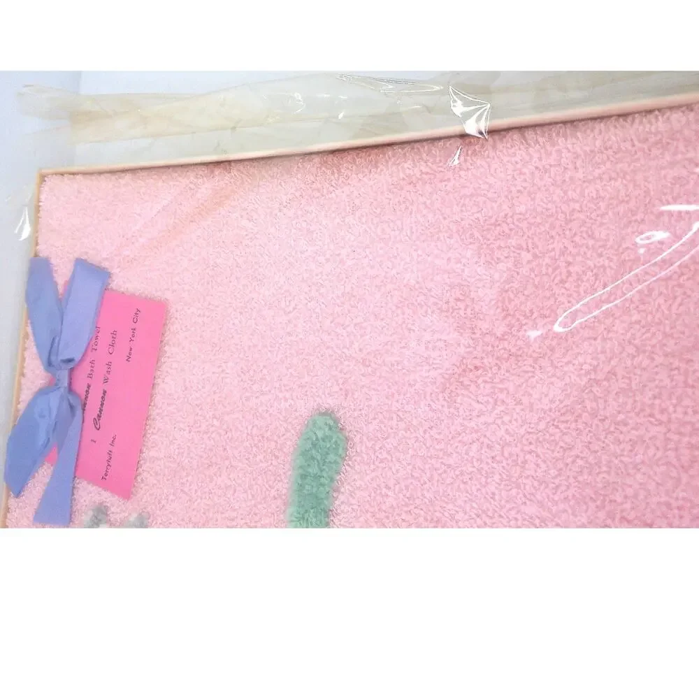 Vtg 60s Cannon Pink Whisper 2 Pc Towel Set Pink Chenille Floral Mod New